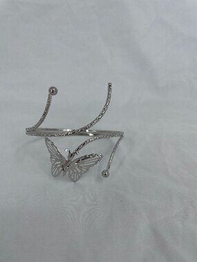 Y2K Vintage 1990s Silver Wire Butterfly Arm Jewelry (medium)